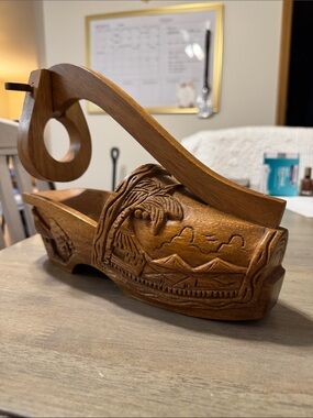 Hand-Carved Wooden Shoe Basket - wine holder Rustic Brown